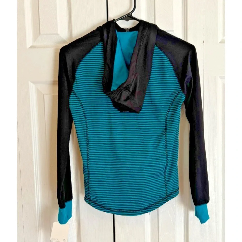 NEW Puma 1/2‎ Zip Hoodie Striped Shirt Teal & Black Girls Size Large